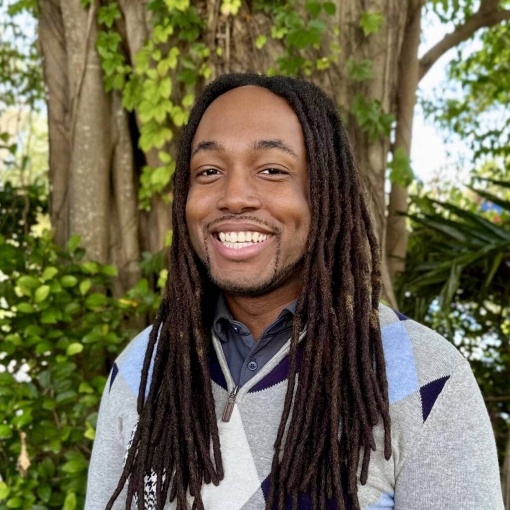 Deon Tigney headshot