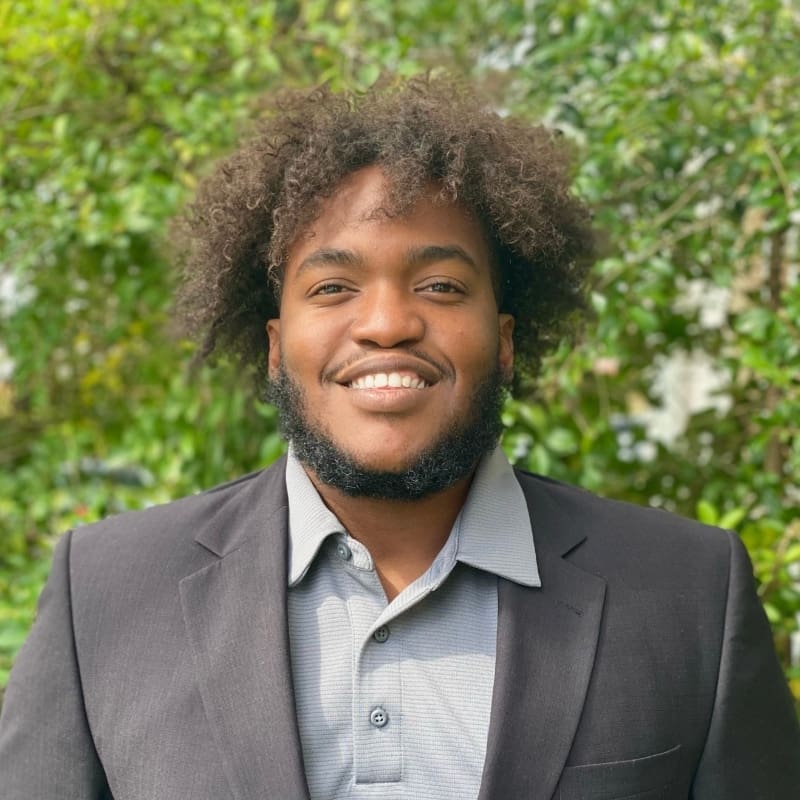 Raymond Edwards headshot